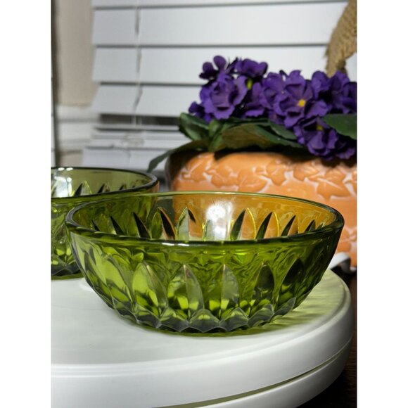 Vintage Indiana Glass Mt. Vernon Green Salad Bowls x 2 - Picture 5 of 12